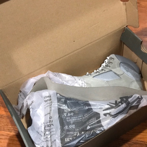 Timberlands - Picture 4 of 5